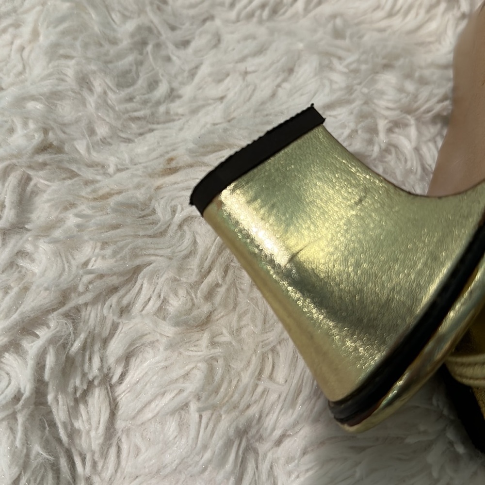 Vintage Polly of California Gold Leather Strappy Heels with Sparkly Rhinestones - Picture 10 of 13
